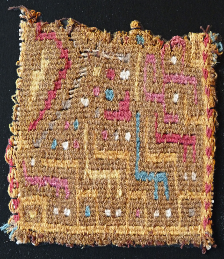 FRAGMENT AVEC LAMAS STYLISES